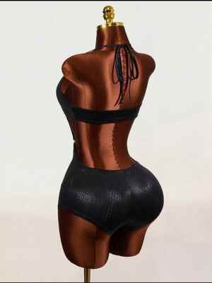 Noir Serpent Cutout Romper detail 2