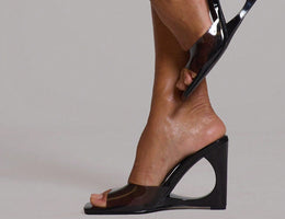 Crystal Step Perspex Wedge Sandals heel and sole detail
