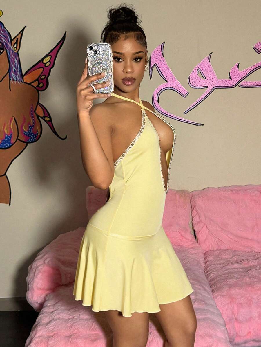 Sunline Halter Mini Dress — SHEIN view 4